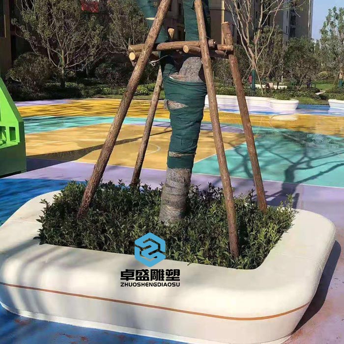 城市路边树池雕塑