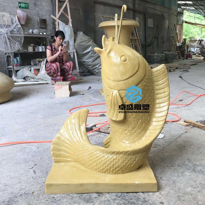 喷水鱼人造砂岩小品