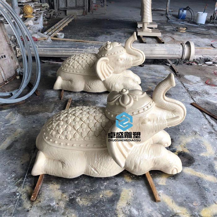 泰式吉祥大象砂岩雕塑
